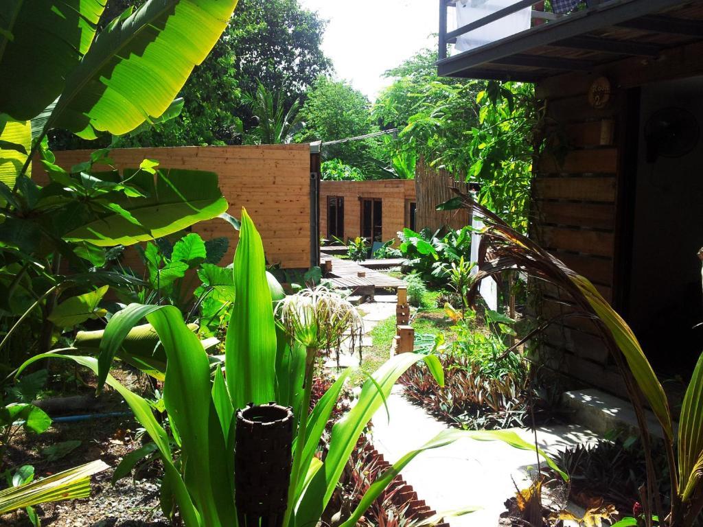 The Box - Lipe Resort Экстерьер фото