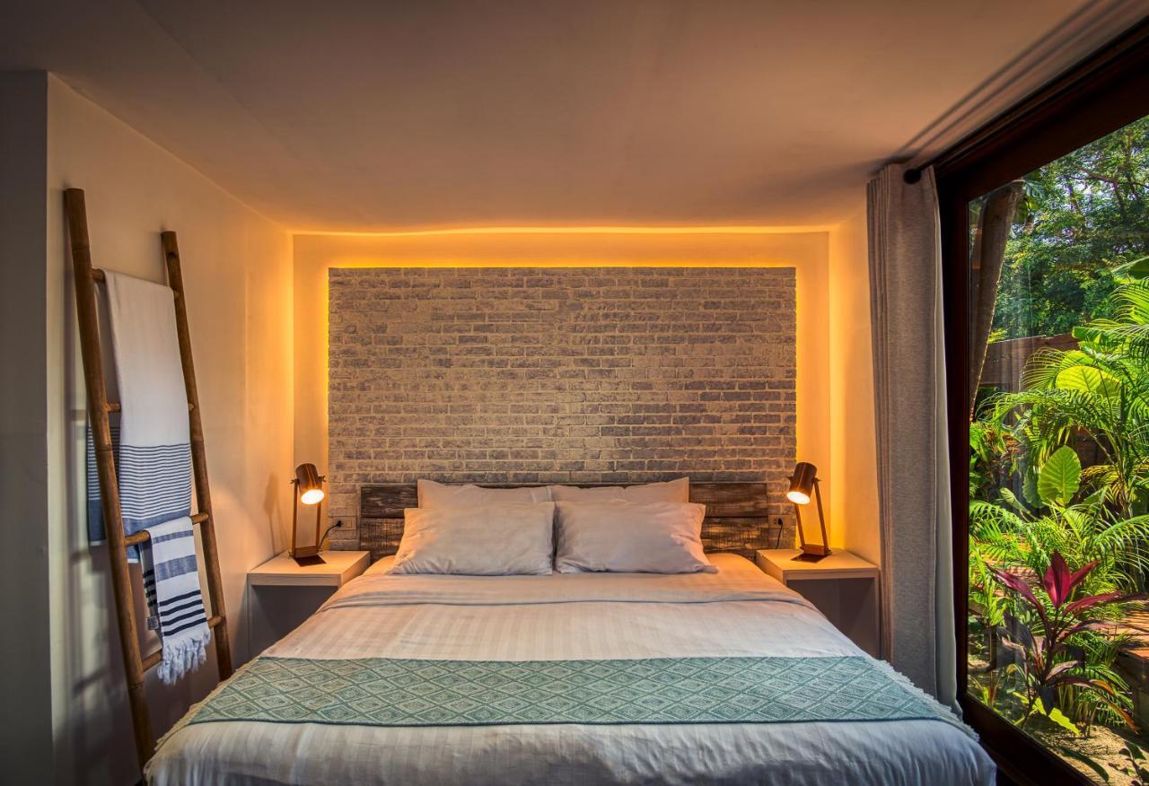 The Box - Lipe Resort Экстерьер фото